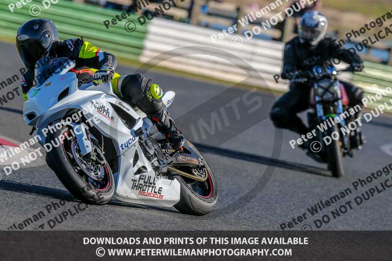 PJM Wedding Photography;enduro digital images;event digital images;eventdigitalimages;mallory park;mallory park photographs;mallory park trackday;mallory park trackday photographs;no limits trackdays;peter wileman photography;racing digital images;trackday digital images;trackday photos